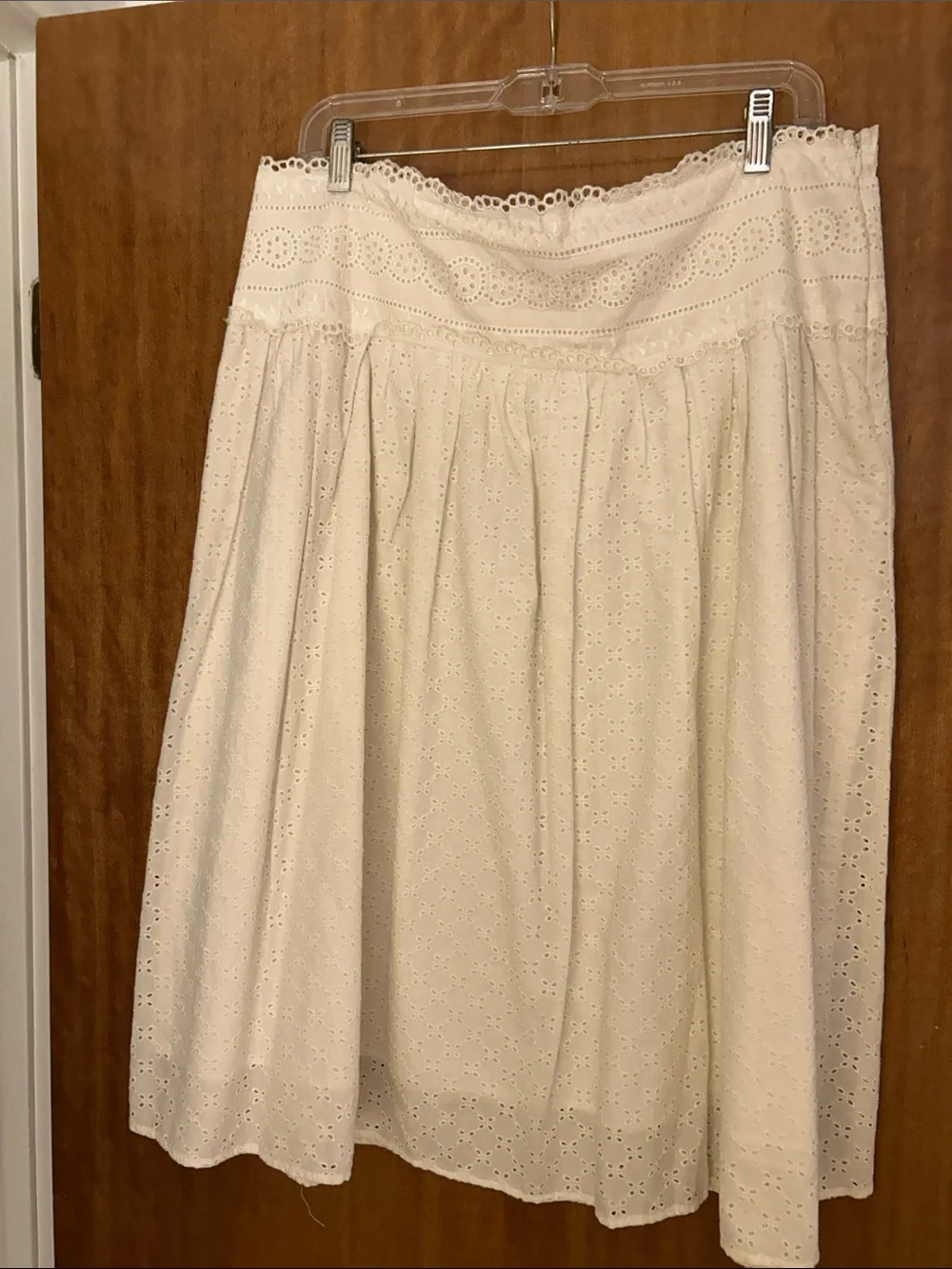 Women's white Lace Midi Skirt - Classic Feminine Style. Large